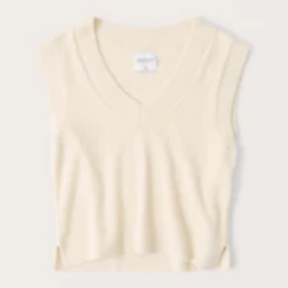 Abercrombie Cropped Fuzzy V-Neck Sweater Vest
